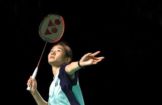 相比之下 相比之下