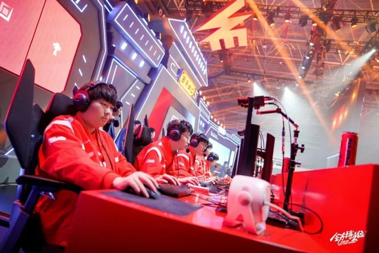 头细节的合 头细节的合